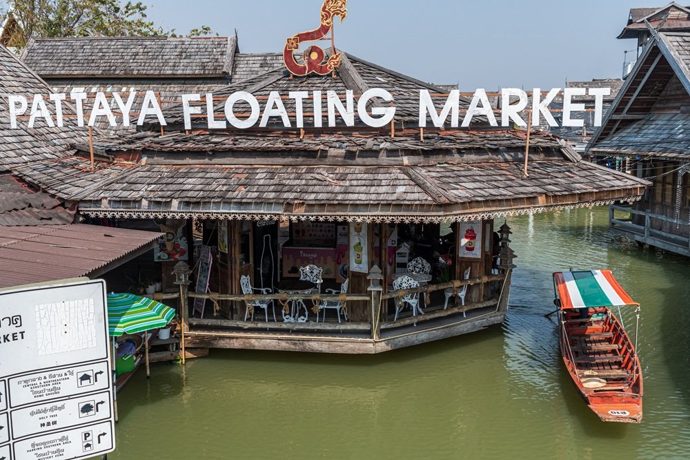 Thailand Couple Tour Package – Bangkok & Pattaya (4 Nights / 5 Days)